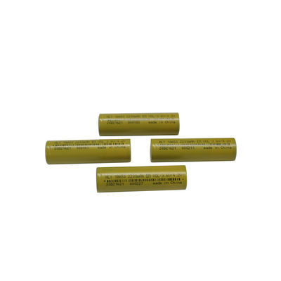 Long Cycle Life 18650 Battery Cell , 3.6 Volt 2200mah Lithium Battery