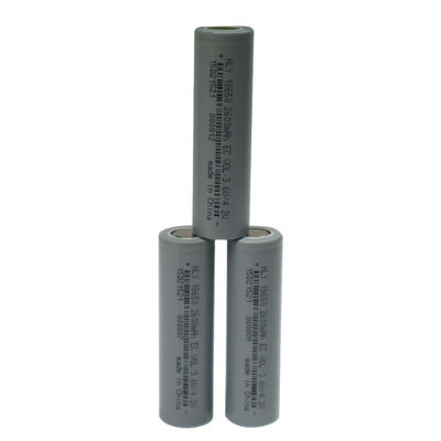 OEM ODM Rechargeable Flashlight Lithium Ion Battery Cells 2600mAh  Long Cycle Life